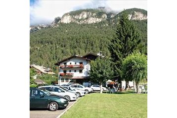 Olaszország Hotel Ziano di Fiemme, Exteriőr